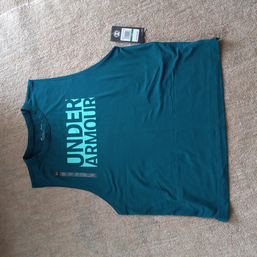 Under Armour Women’s Muscle Tank - LG